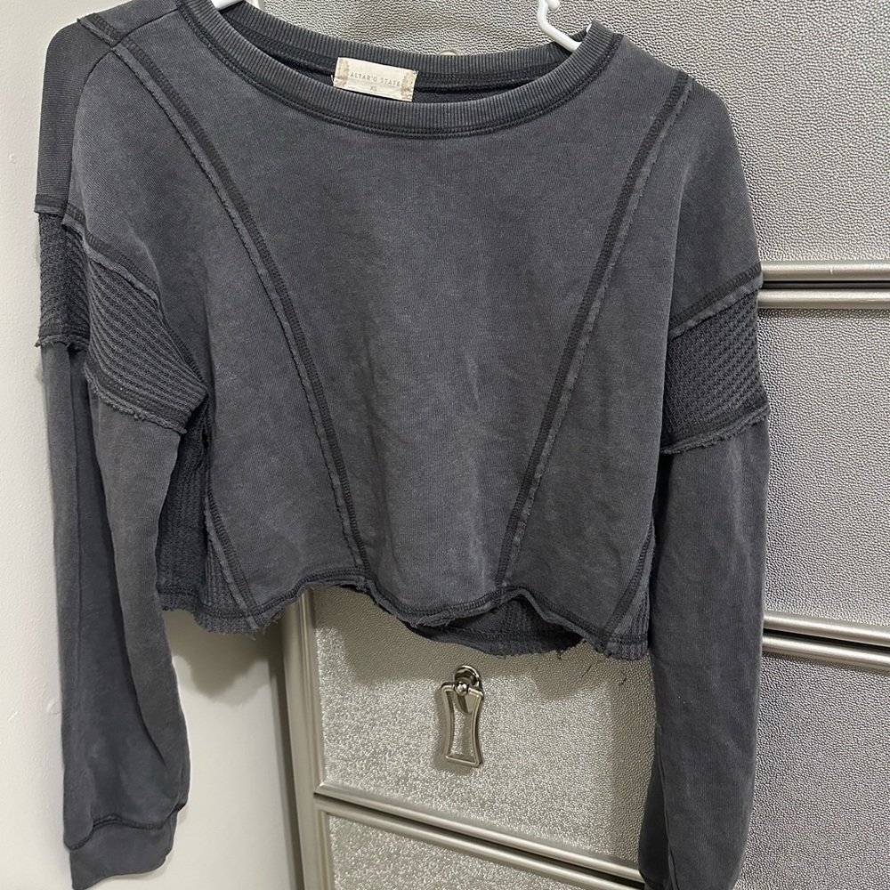 Altar'd State Gray Ribbed Cropped Sweatshirt
